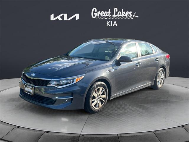 Photo of 2017 Platinum Graphite Kia Optima