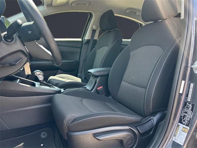 Photo of 2022 Gravity Gray Kia Forte