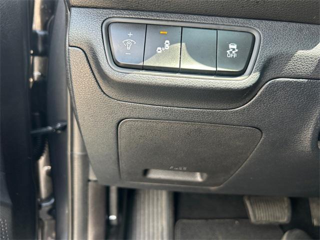 Photo of 2022 Gravity Gray Kia Forte
