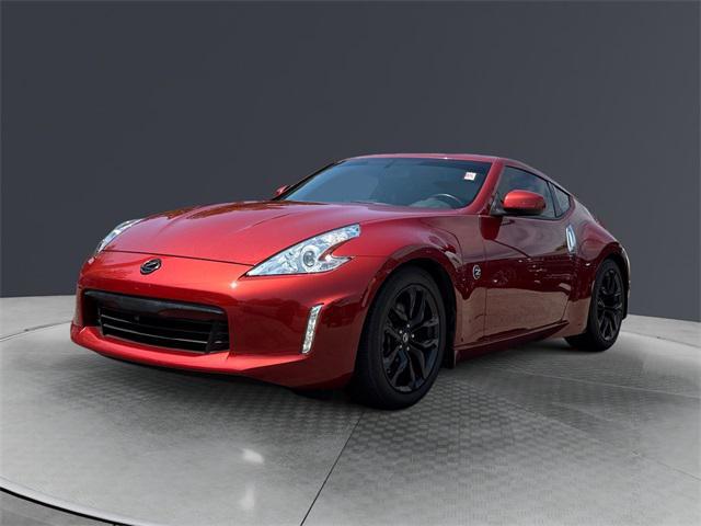 Photo of 2015 Magma Red Metallic Nissan 370Z