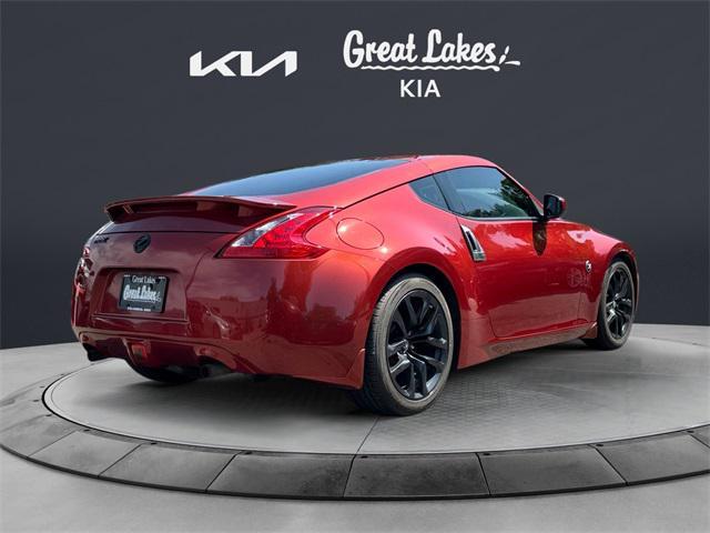 Photo of 2015 Magma Red Metallic Nissan 370Z