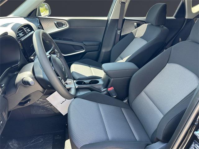 Photo of 2025 Fusion Black Kia Soul