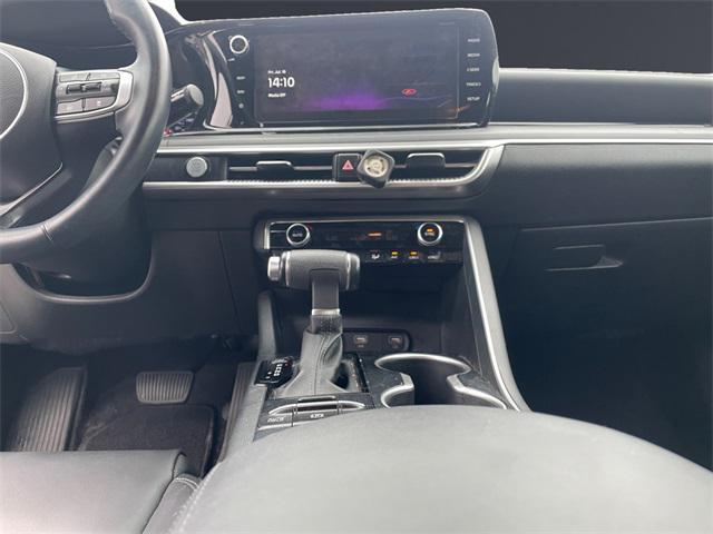 Photo of 2023 Ebony Black Kia K5