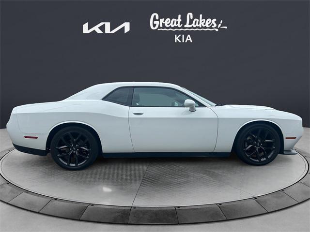 Photo of 2022 White Knuckle Clearcoat Dodge Challenger