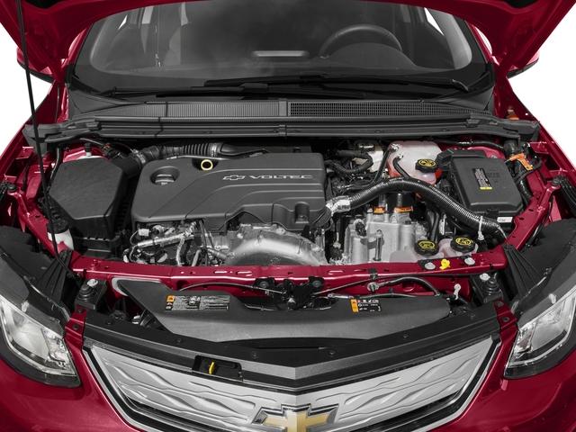 Photo of 2018 Summit White Chevrolet Volt
