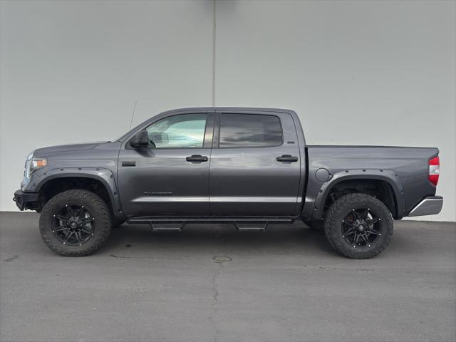Photo of 2019 Magnetic Gray Metallic Toyota Tundra