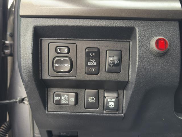 Photo of 2019 Magnetic Gray Metallic Toyota Tundra