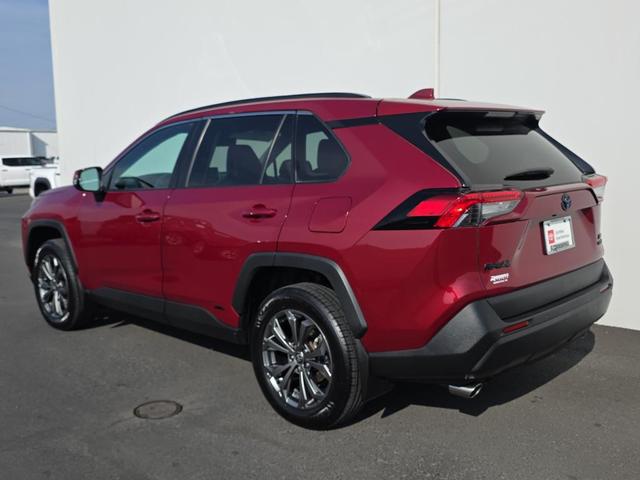 Photo of 2022 Ruby Flare Pearl Toyota RAV4 Hybrid