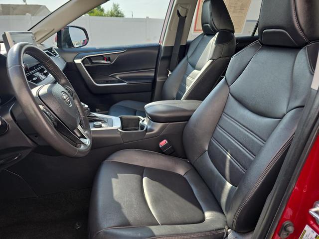 Photo of 2022 Ruby Flare Pearl Toyota RAV4 Hybrid