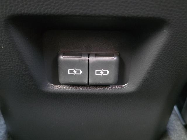 Photo of 2022 Ruby Flare Pearl Toyota RAV4 Hybrid