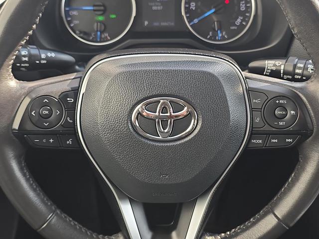 Photo of 2022 Ruby Flare Pearl Toyota RAV4 Hybrid