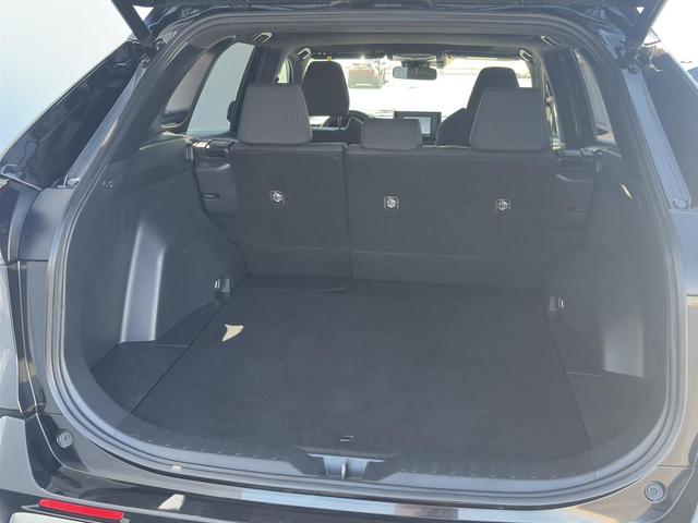 Photo of 2022 Midnight Black Metallic Toyota RAV4 Hybrid