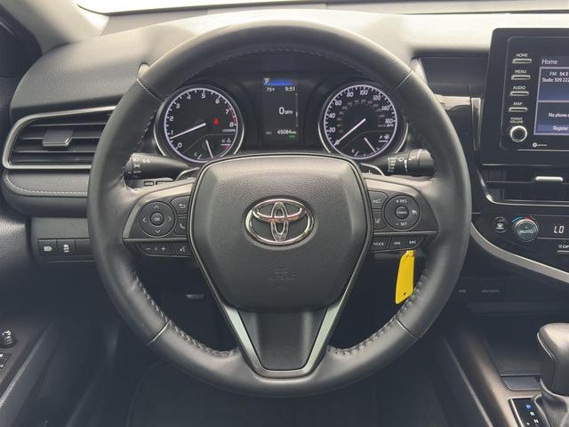 Photo of 2023 Ice Cap Toyota Camry