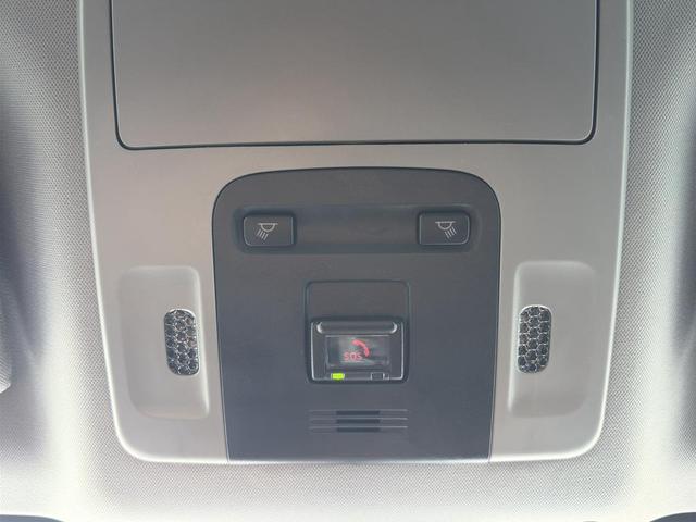 Photo of 2023 Ice Cap Toyota Camry