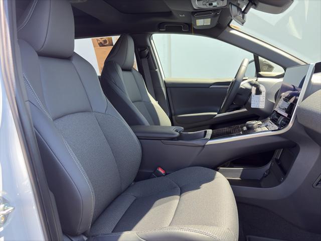 Photo of 2025 Wind Chill Pearl Toyota bZ4X