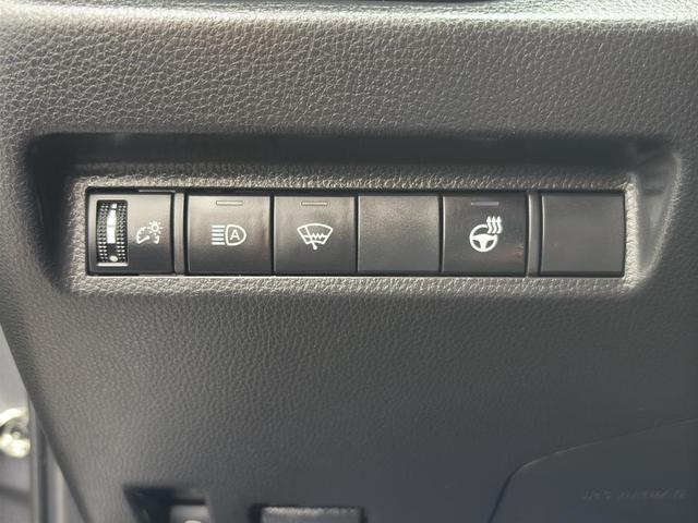 Photo of 2021 Magnetic Gray Metallic Toyota RAV4 Hybrid
