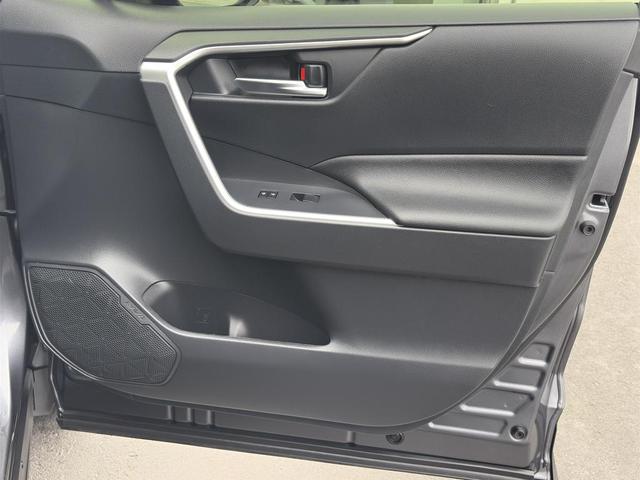 Photo of 2021 Magnetic Gray Metallic Toyota RAV4 Hybrid