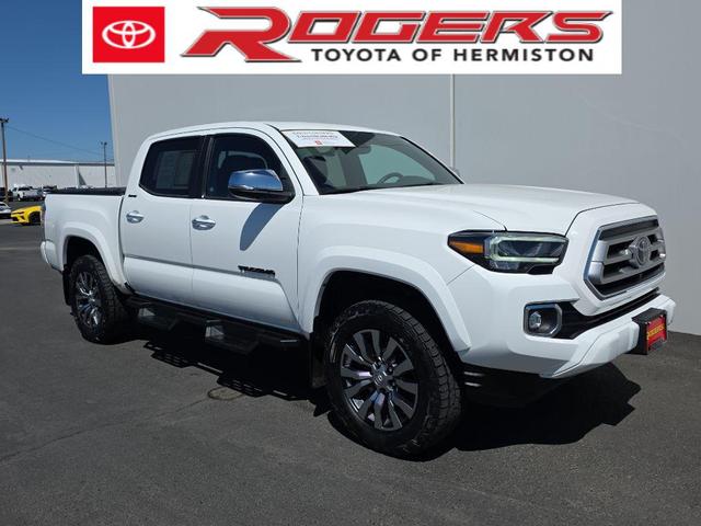Photo of 2022 White Toyota Tacoma