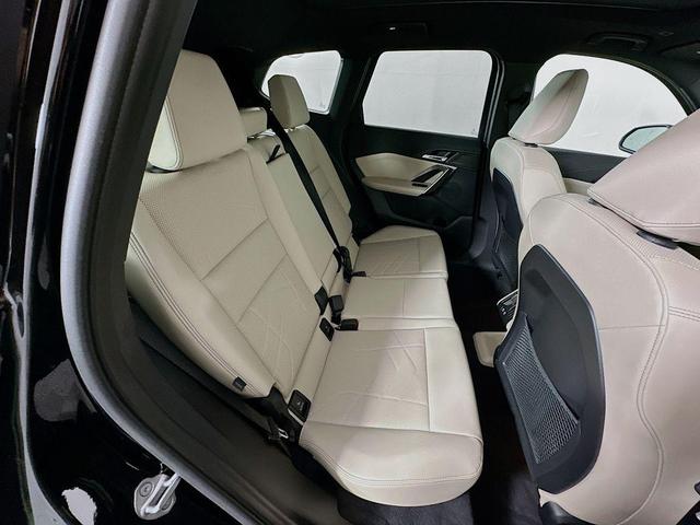 Photo of 2024 Jet Black BMW X1