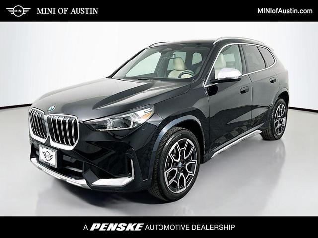 Photo of 2024 Jet Black BMW X1