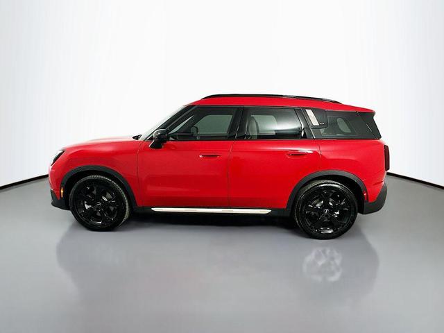 Photo of 2025 Chili Red II MINI Countryman