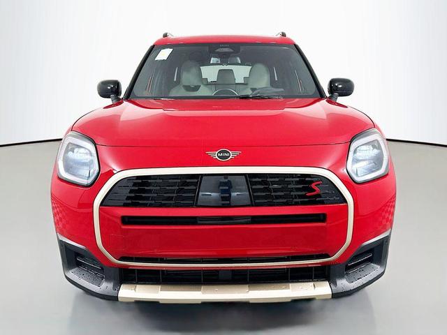 Photo of 2025 Chili Red II MINI Countryman