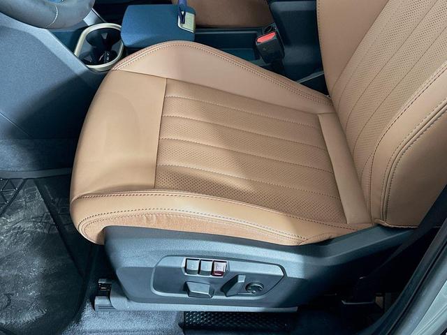 Photo of 2025 Melting Silver III Metallic MINI Countryman