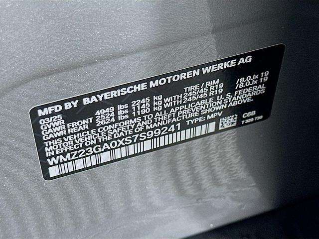 Photo of 2025 Melting Silver III Metallic MINI Countryman