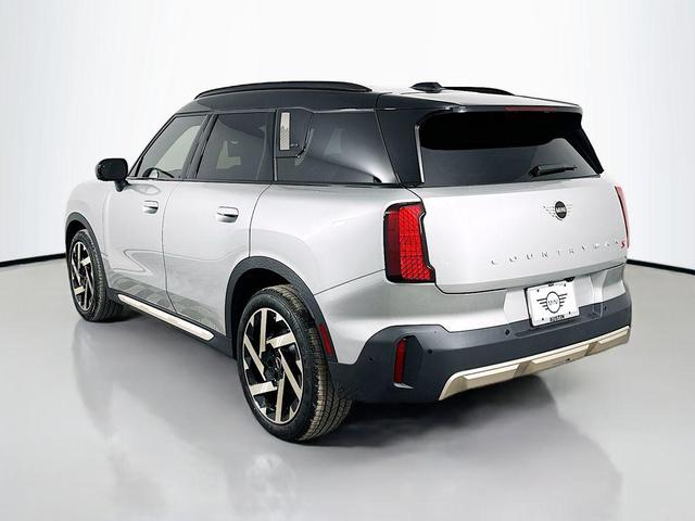 Photo of 2025 Melting Silver III Metallic MINI Countryman