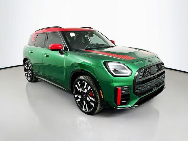 Photo of 2026 British Racing Green IV Metallic MINI Countryman