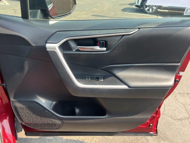 Photo of 2020 Ruby Flare Pearl Toyota RAV4