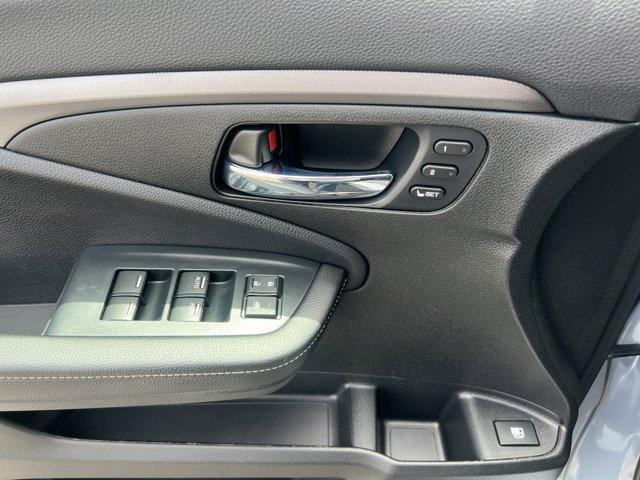 Photo of 2023 Sonic Gray Pearl Honda Ridgeline