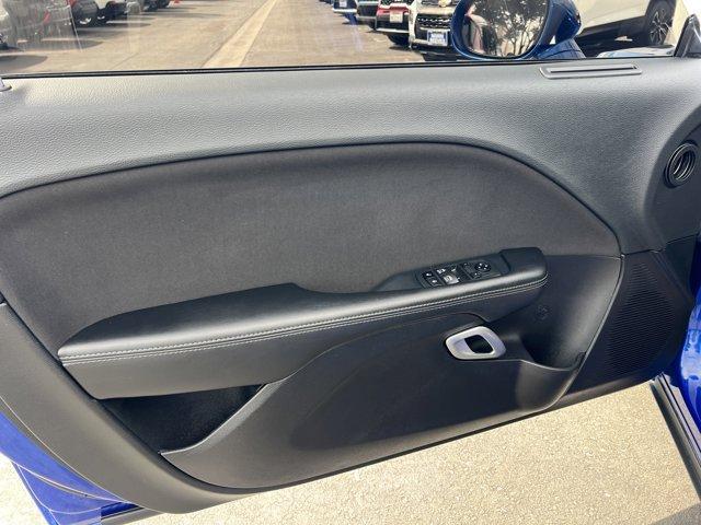 Photo of 2020 Indigo Blue Dodge Challenger