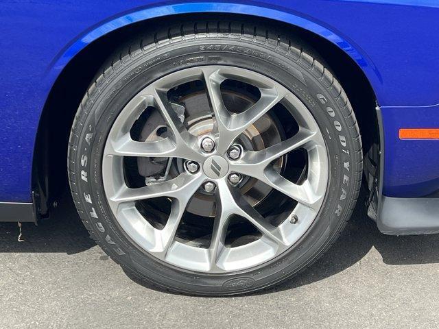 Photo of 2020 Indigo Blue Dodge Challenger