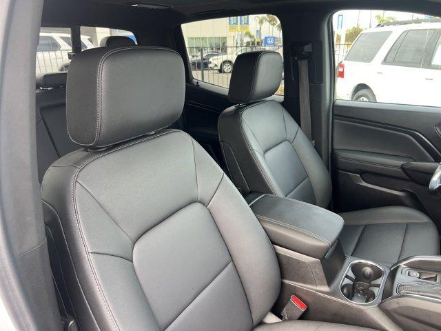 Photo of 2024 Summit White GMC Canyon