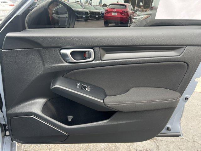 Photo of 2024 Sonic Gray Pearl Honda Civic