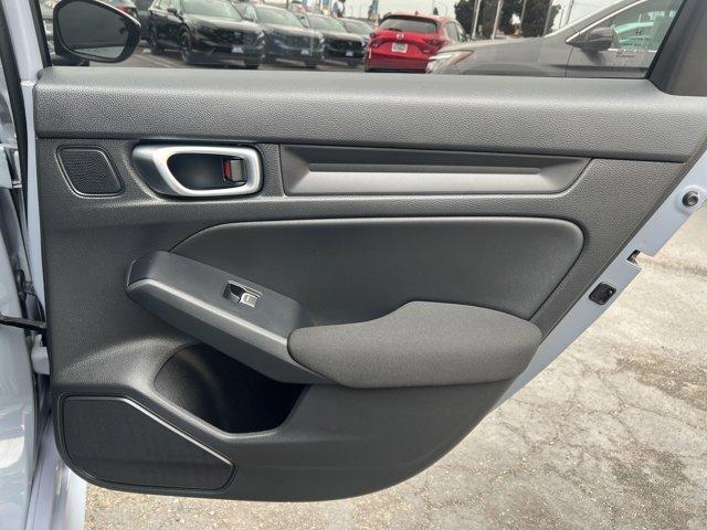 Photo of 2024 Sonic Gray Pearl Honda Civic