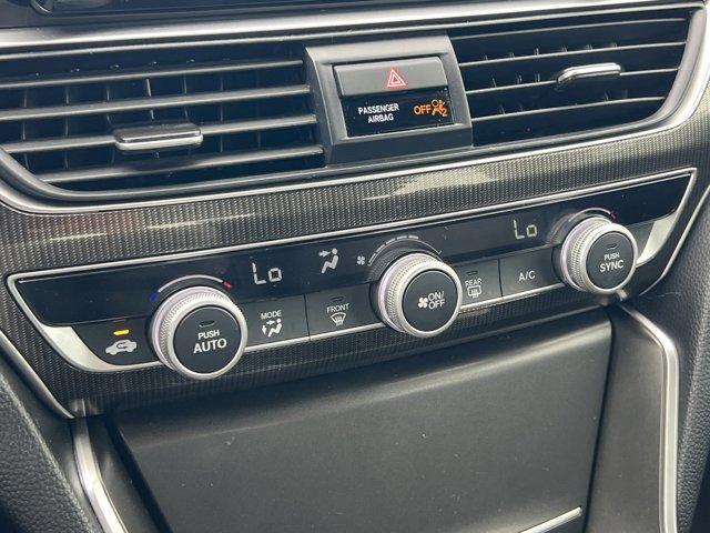 Photo of 2022 Crystal Black Pearl Honda Accord