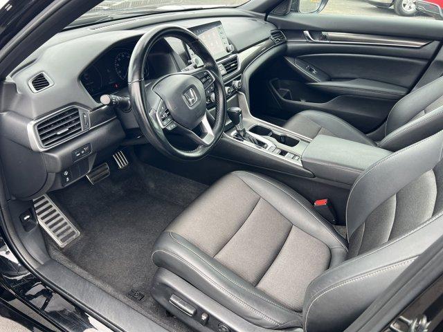 Photo of 2022 Crystal Black Pearl Honda Accord