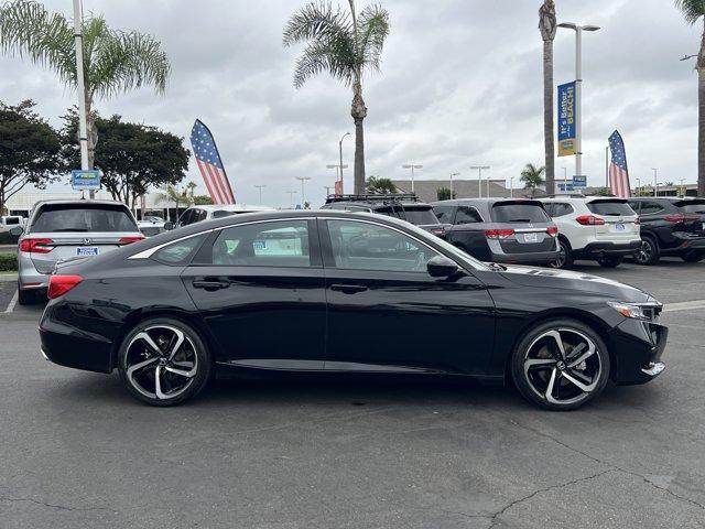 Photo of 2022 Crystal Black Pearl Honda Accord