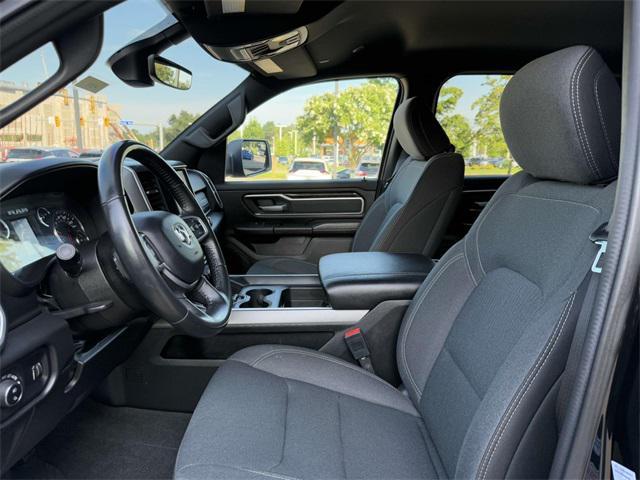 Photo of 2023 Diamond Black Crystal Pearlcoat RAM 1500