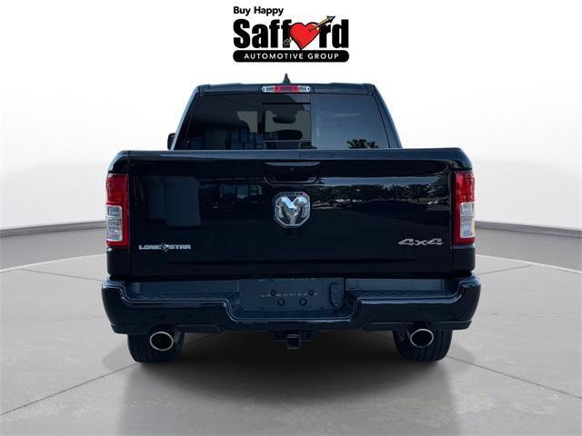 Photo of 2023 Diamond Black Crystal Pearlcoat RAM 1500