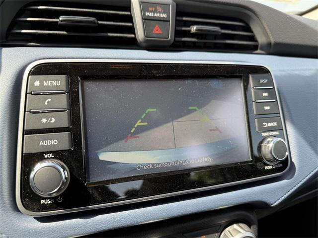 Photo of 2025 Brilliant Silver Metallic Nissan Versa