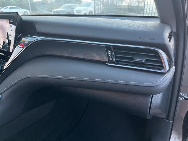 Photo of 2023 Predawn Gray Mica Toyota Camry