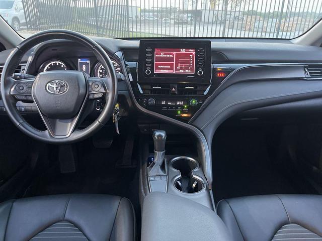 Photo of 2023 Predawn Gray Mica Toyota Camry