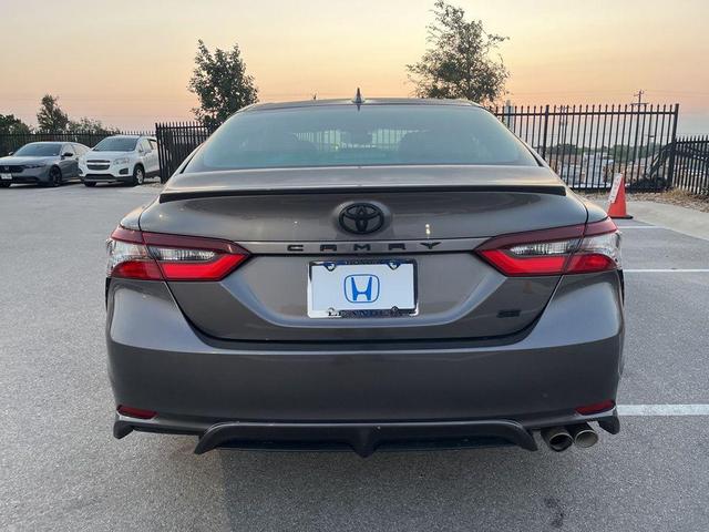 Photo of 2023 Predawn Gray Mica Toyota Camry