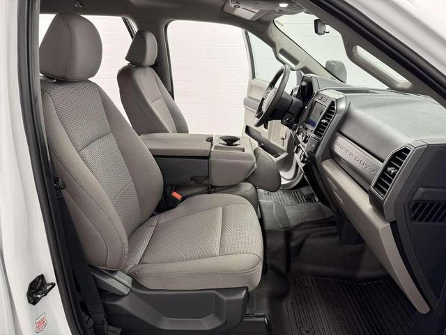 Photo of 2022 Oxford White Ford F-350