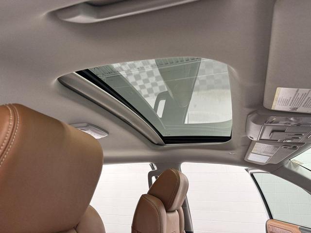 Photo of 2021 Wind Chill Pearl Toyota Tundra