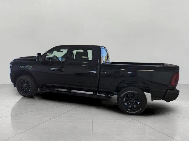Photo of 2025 Diamond Black Crystal Pearlcoat RAM 2500