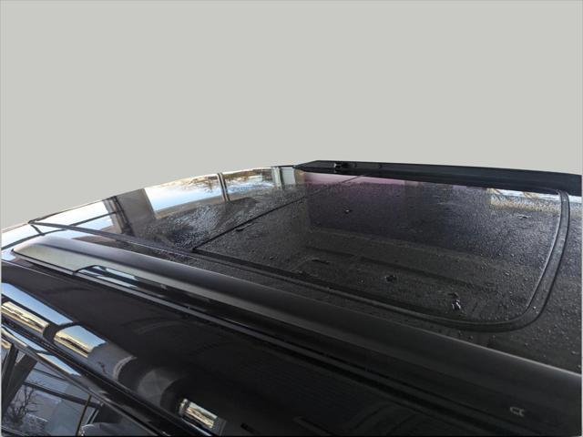 Photo of 2025 BLACK Jeep Grand Cherokee L